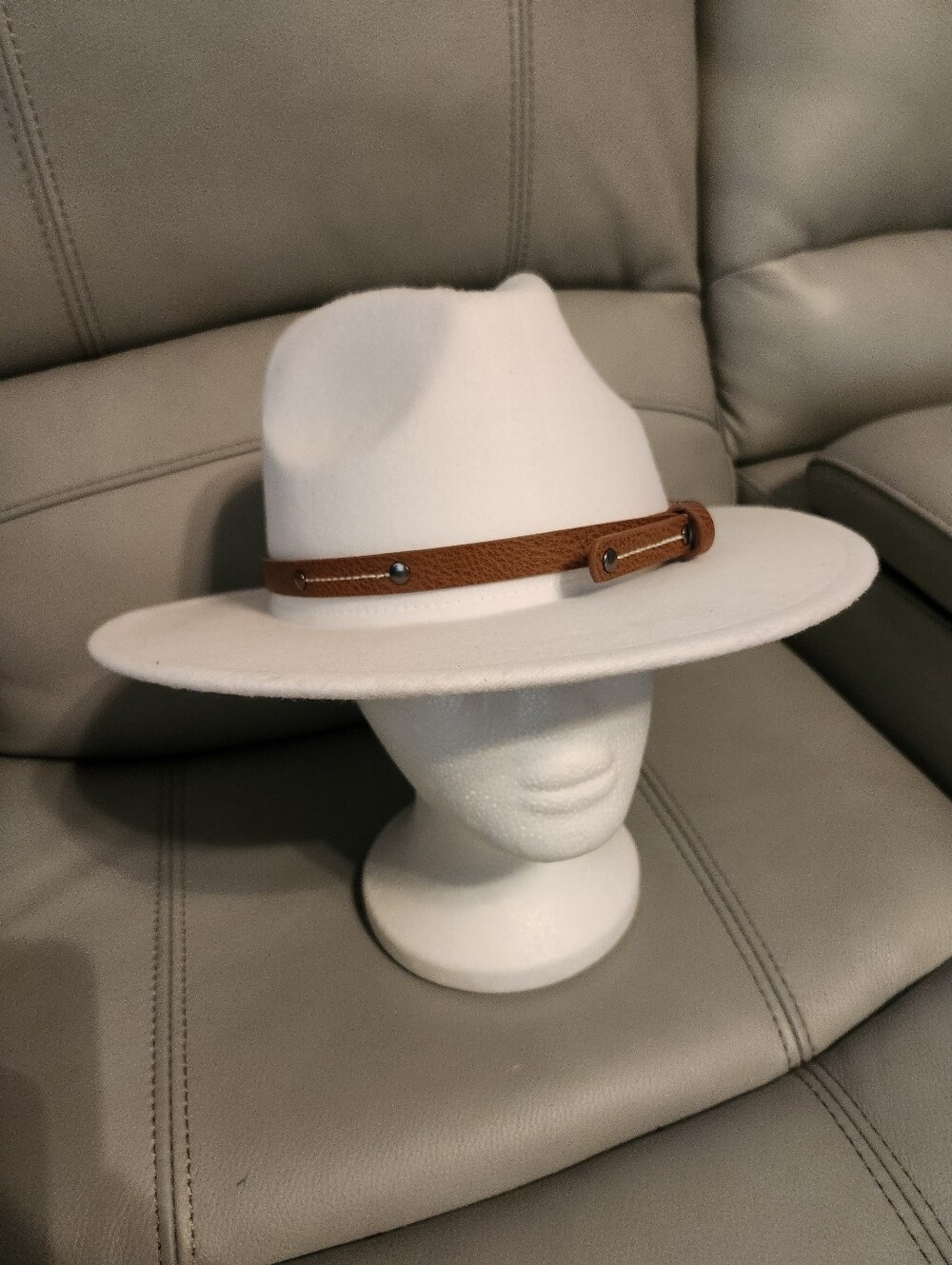 White Felt Fedora with Brown Leather Band - Unbranded